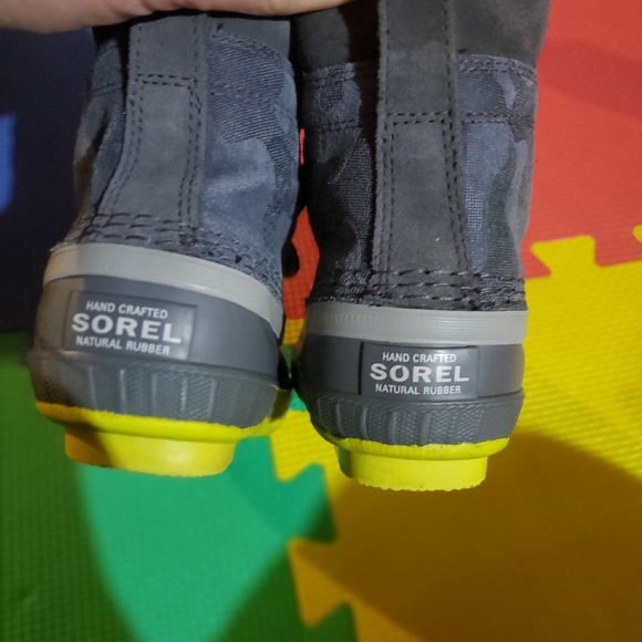 SOLD Sorel toddler boots - Picture 5 of 5